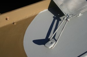 Shooting cover thumb cleat