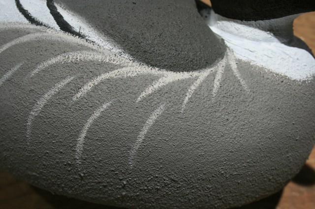 27 Side feather edges